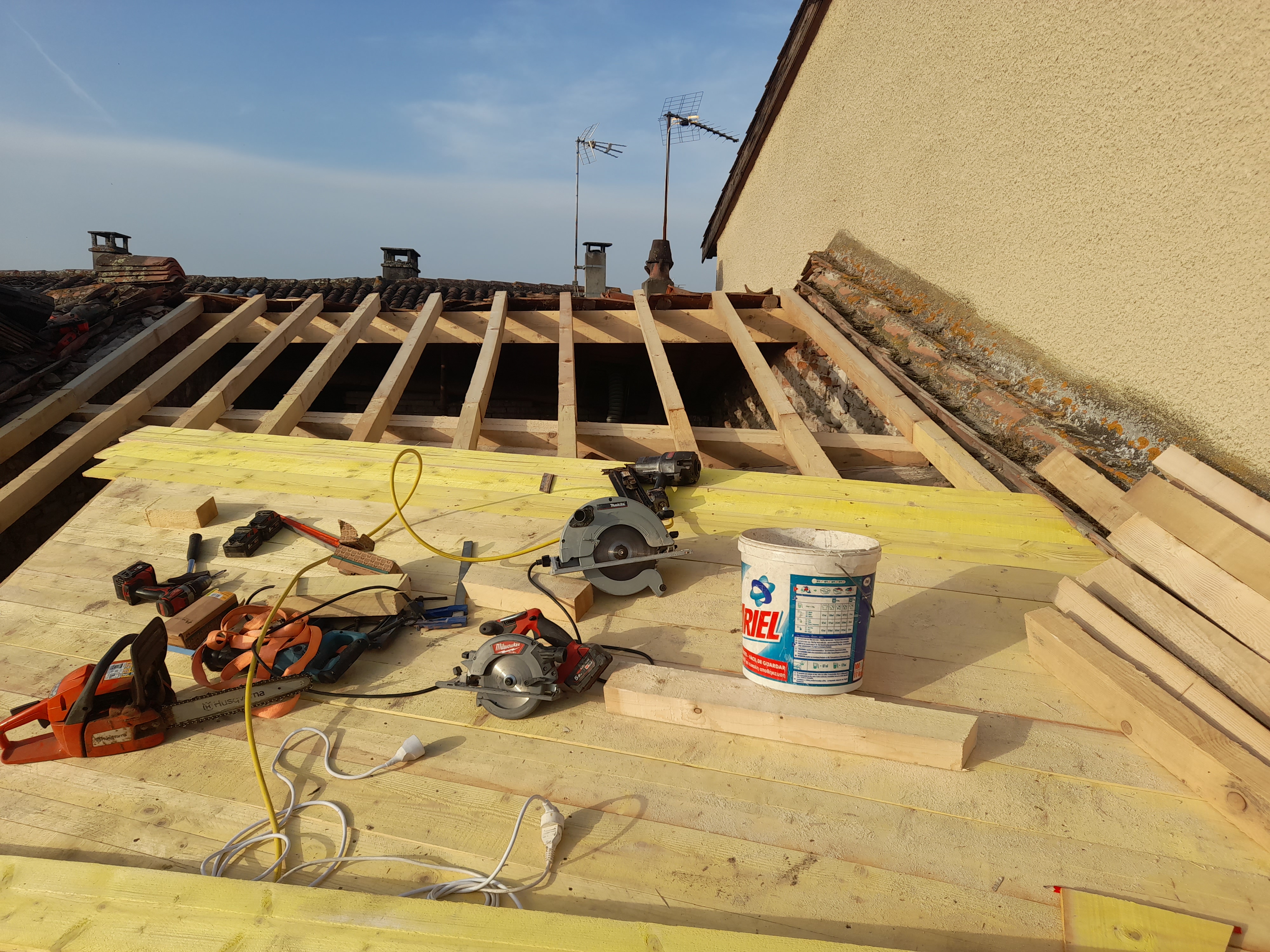 Image de réfection de charpente pendant les travaux